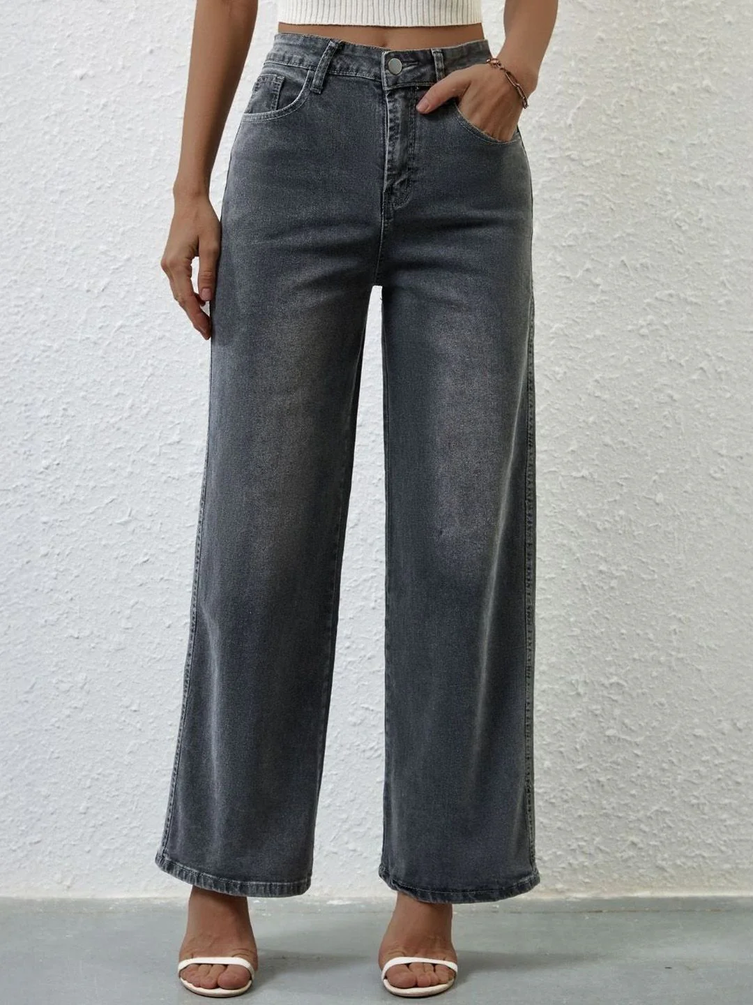 all about you Women Original Regular Fit Light Fade Mid-Rise Jeans