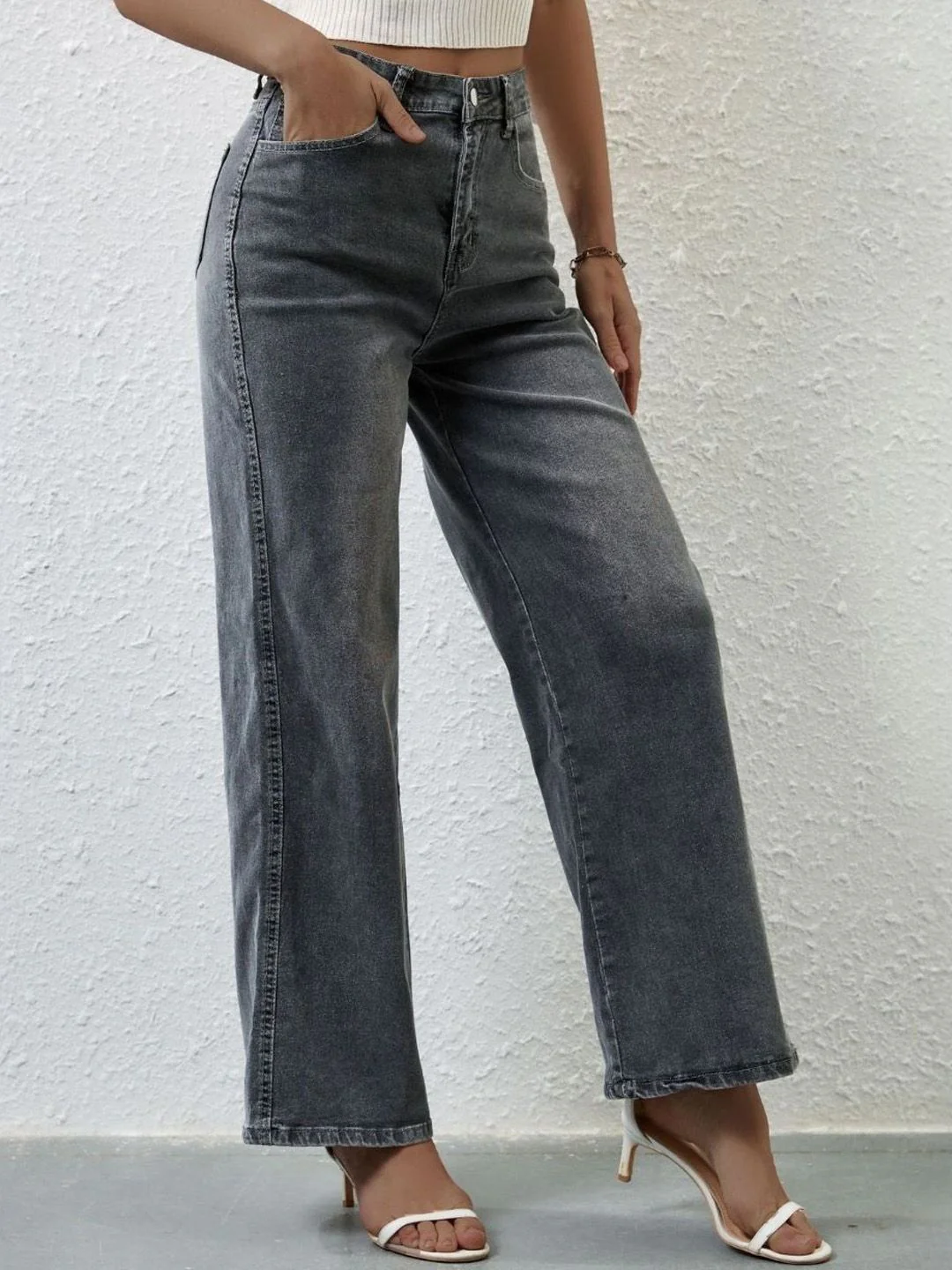 all about you Women Original Regular Fit Light Fade Mid-Rise Jeans - Image 2