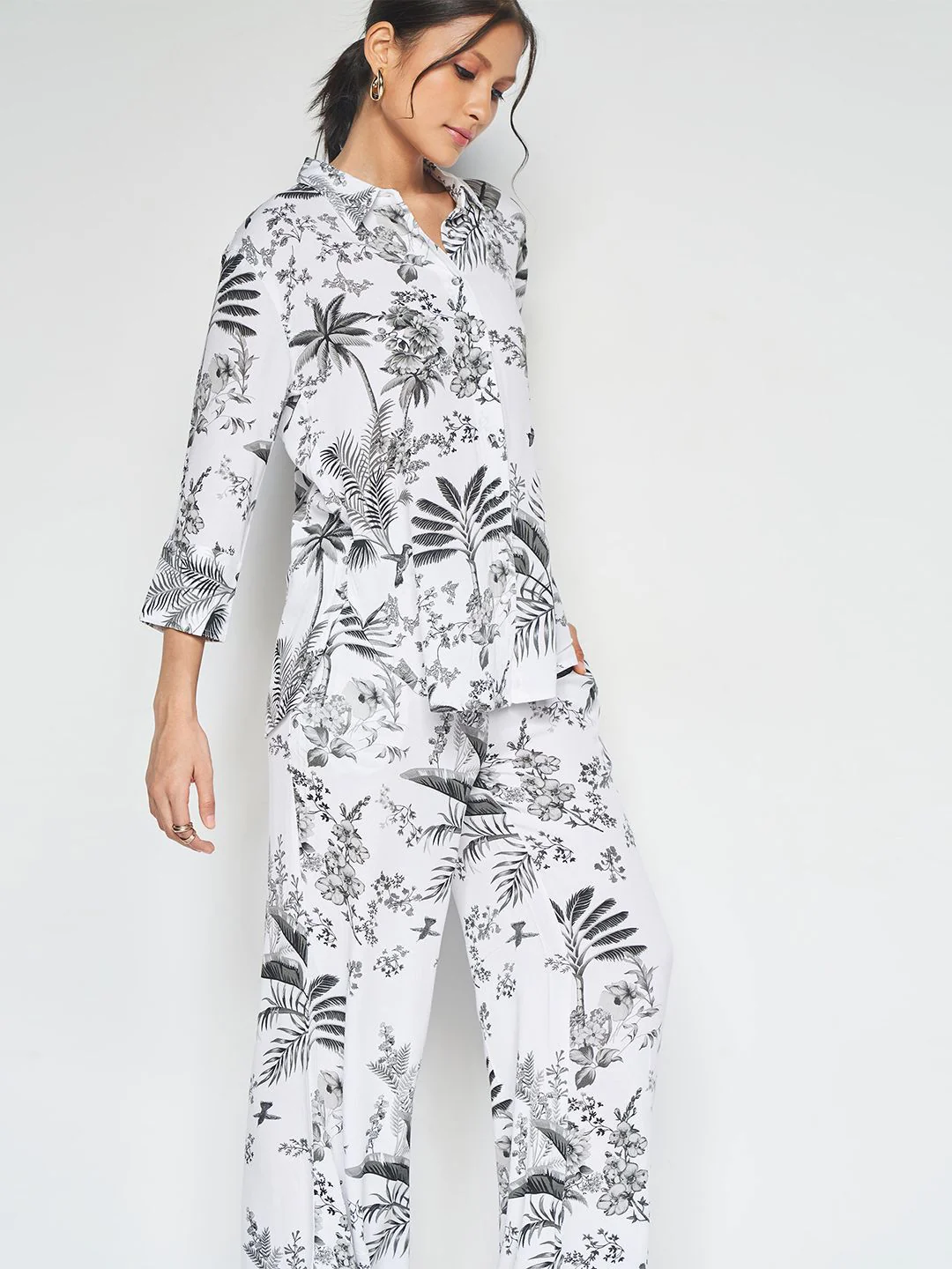 AND Printed Shirt & Trousers Co-Ords Set - Image 4