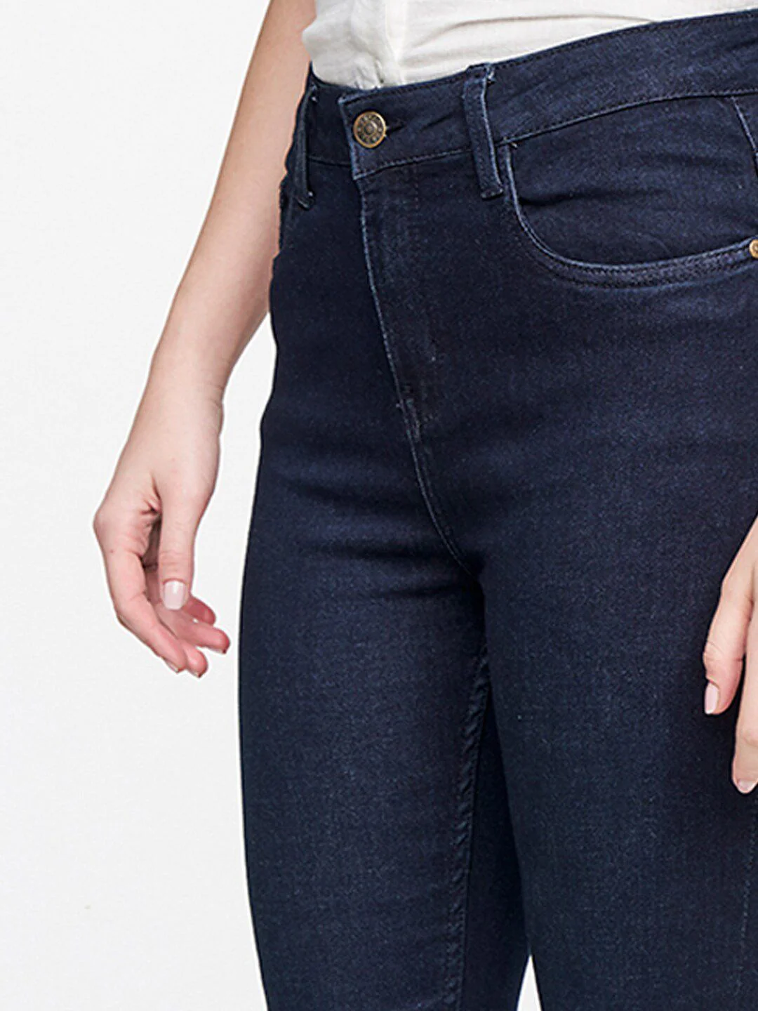 AND Women Blue Solid Straight Cropped Fit Trousers - Image 4