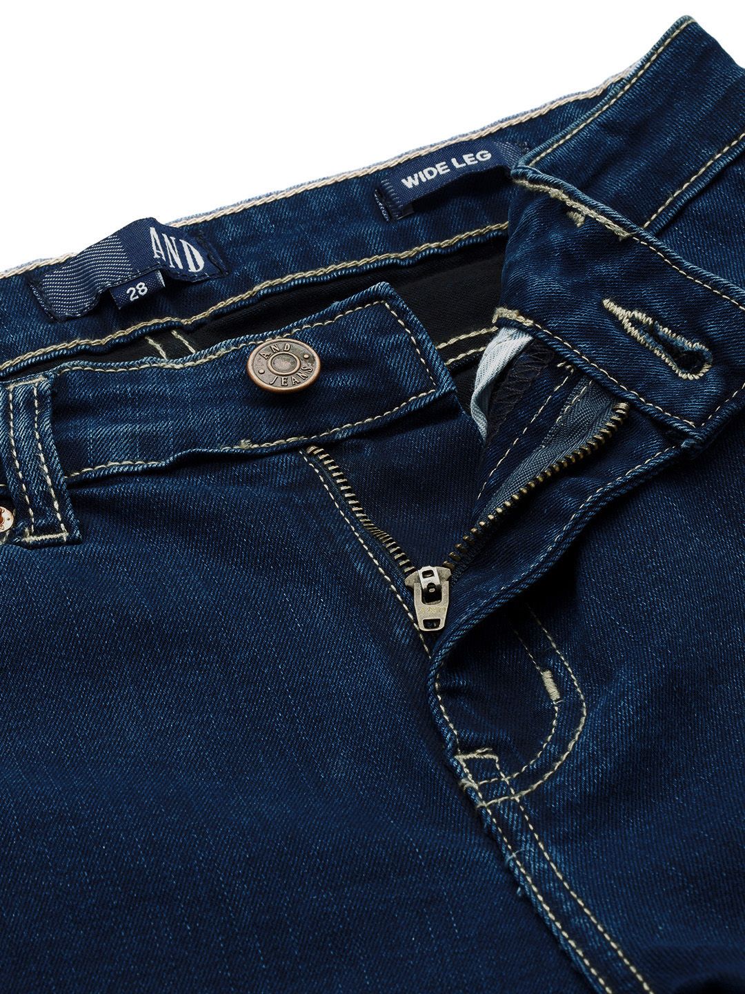 AND Women Wide Leg Light Fade Stretchable Mid-Rise Jeans - Image 4