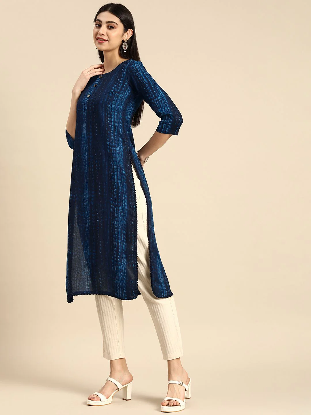 Anouk Abstract Printed Indigo Straight Kurta - Image 5