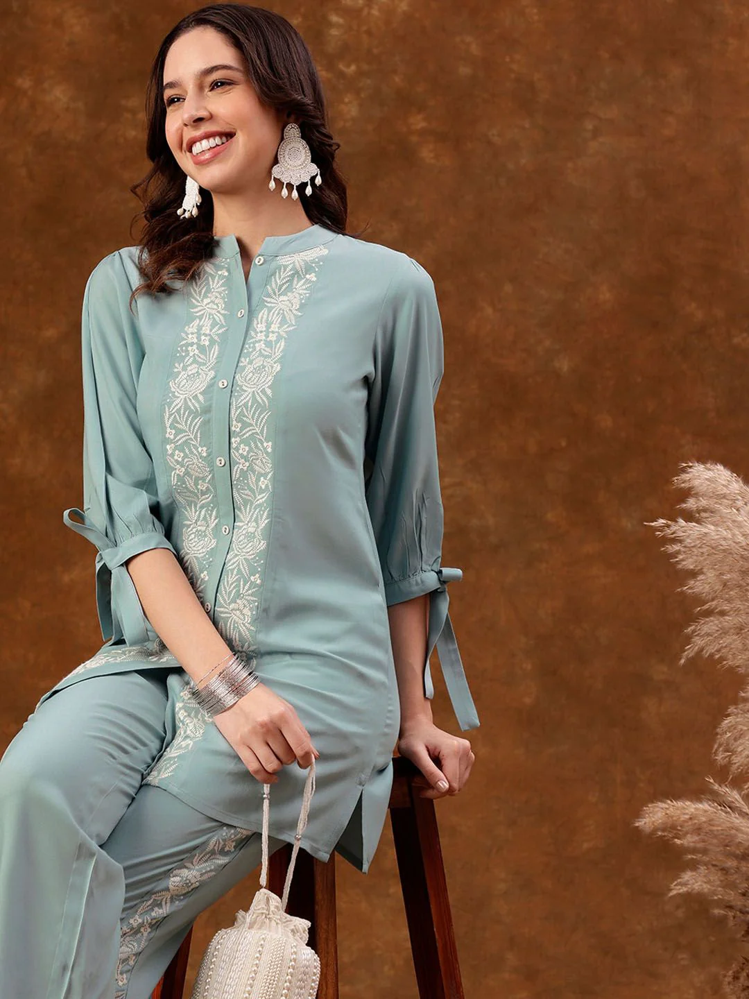 Anouk Blue Embroidered Silk Blend Tunic With Trousers - Image 3