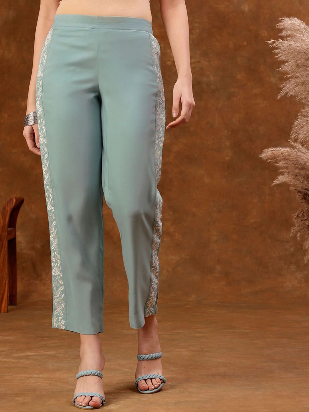 Anouk Blue Embroidered Silk Blend Tunic With Trousers - Image 7