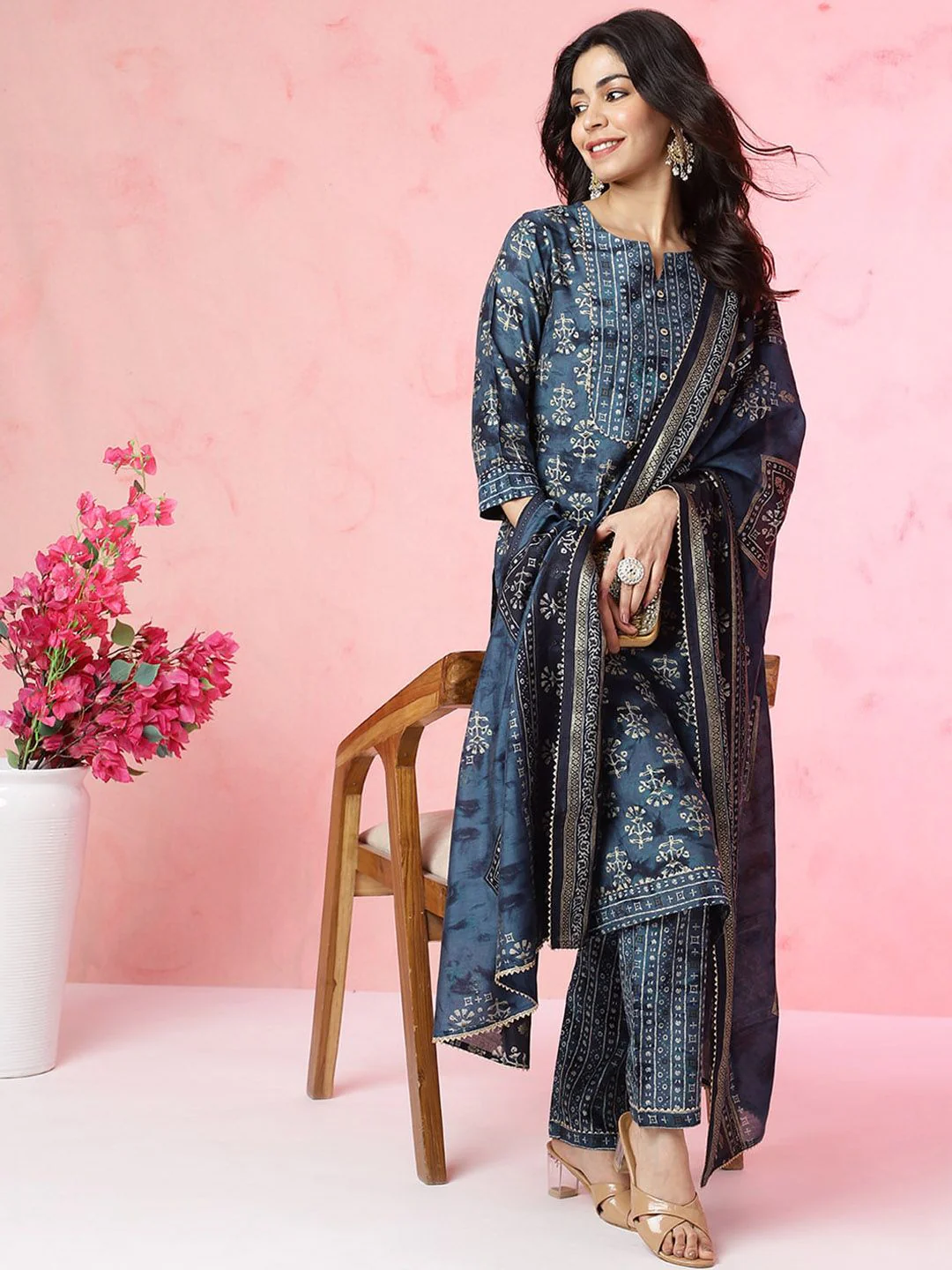 Anouk Ethnic Motifs Printed Chanderi Silk Kurta with Trousers & With Dupatta - Image 6