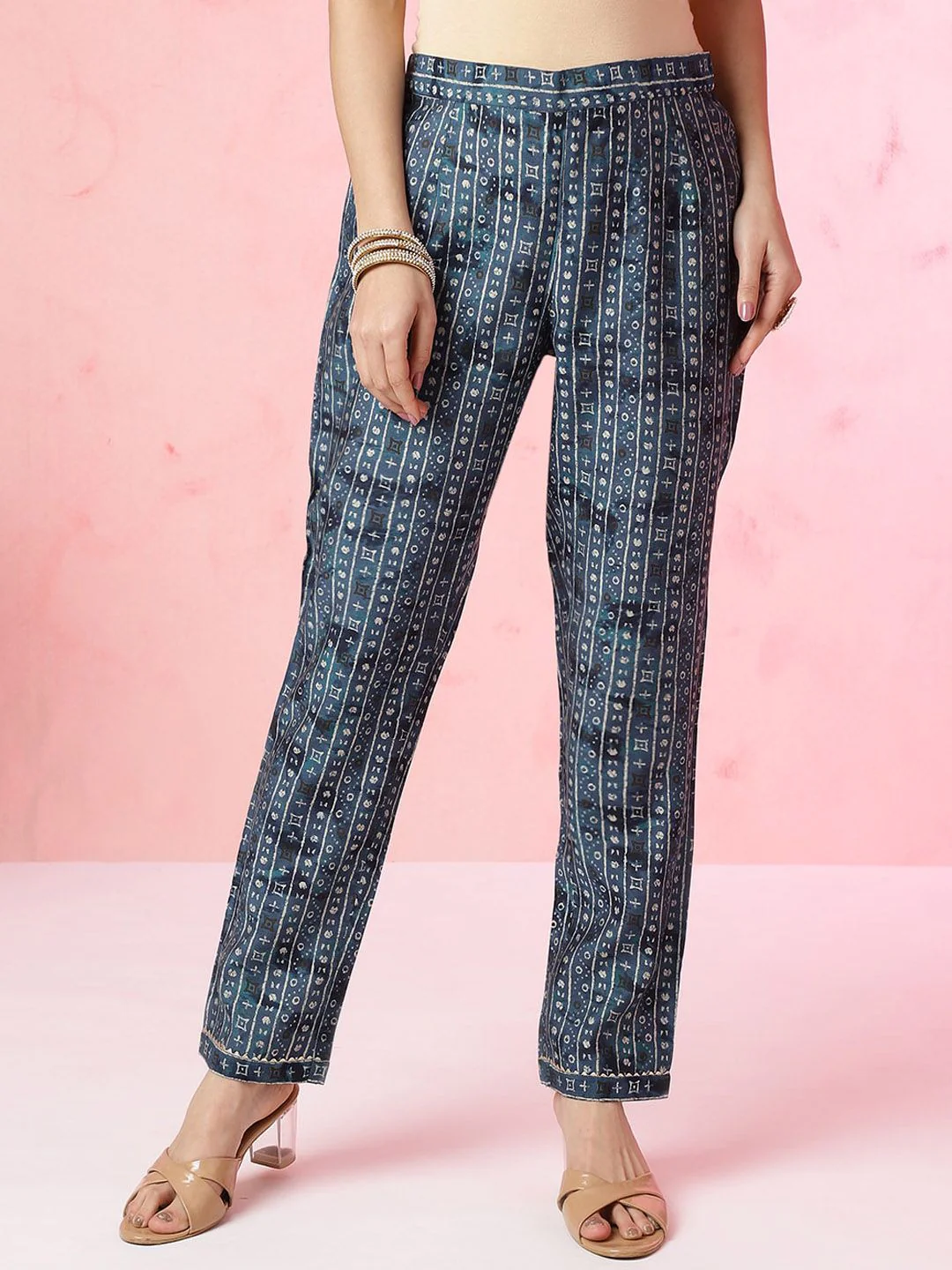 Anouk Ethnic Motifs Printed Chanderi Silk Kurta with Trousers & With Dupatta - Image 7