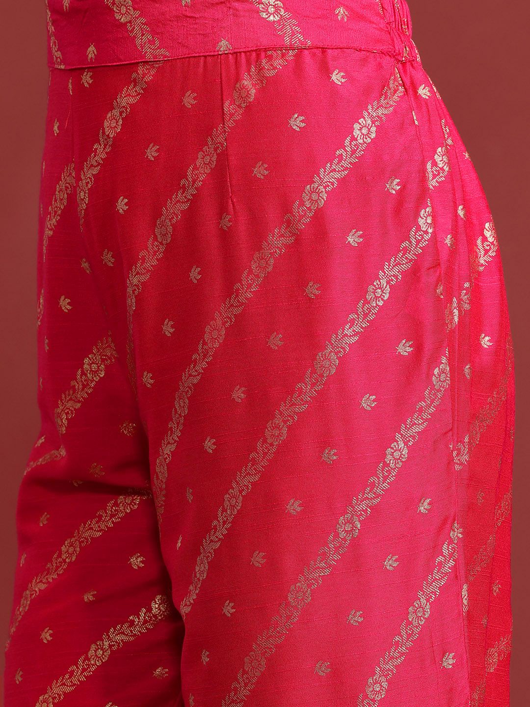 Anouk Ethnic Motifs Printed Pleated Gotta Patti Kurta with Trousers - Image 3