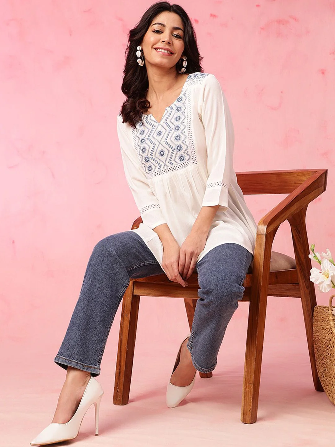 Anouk Ethnic Motifs Yoke Design Thread Work A-Line Short Kurti - Image 4
