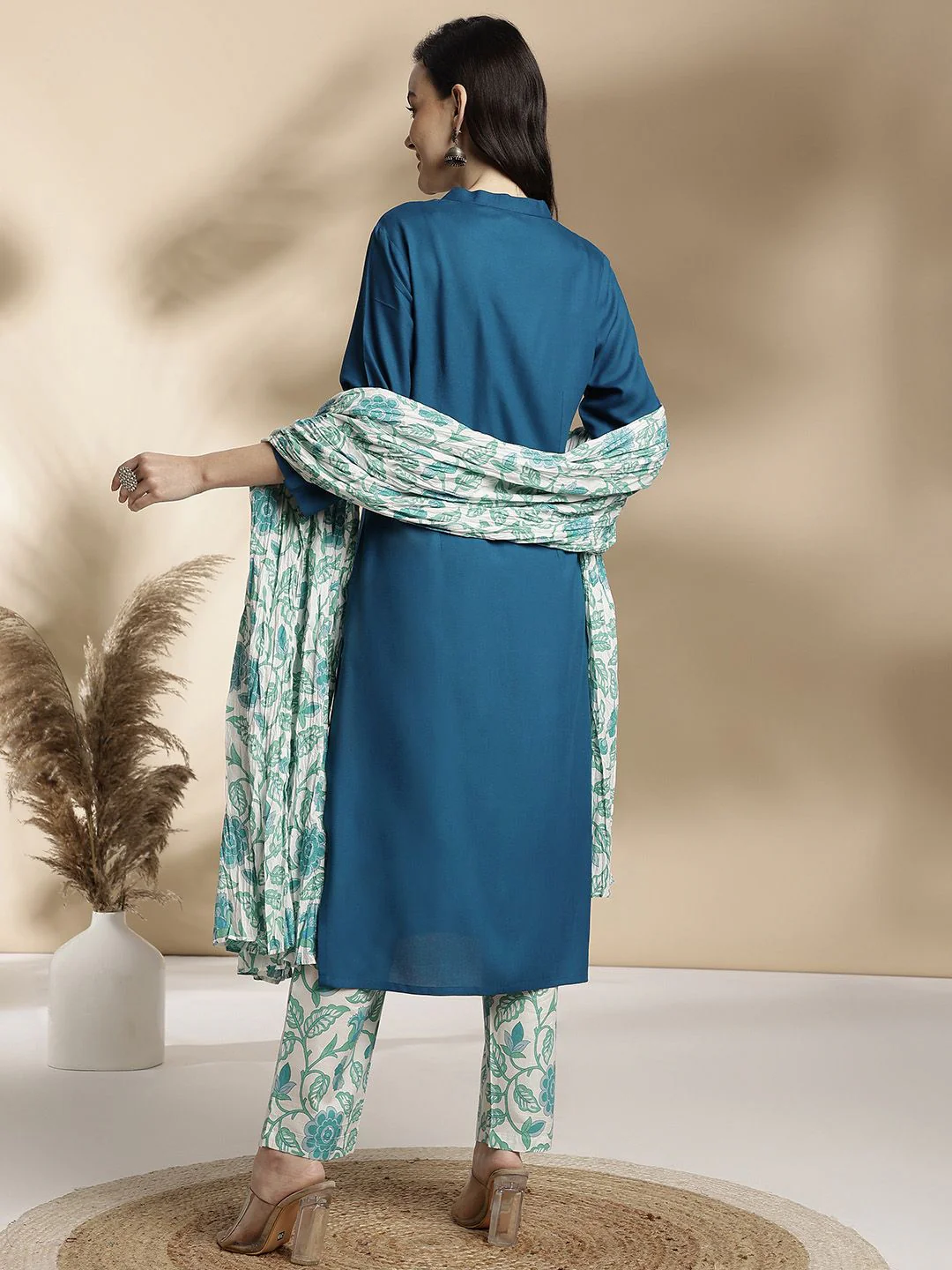 Anouk Floral Embroidered Regular Pure Cotton Kurta with Trousers & With Dupatta - Image 7