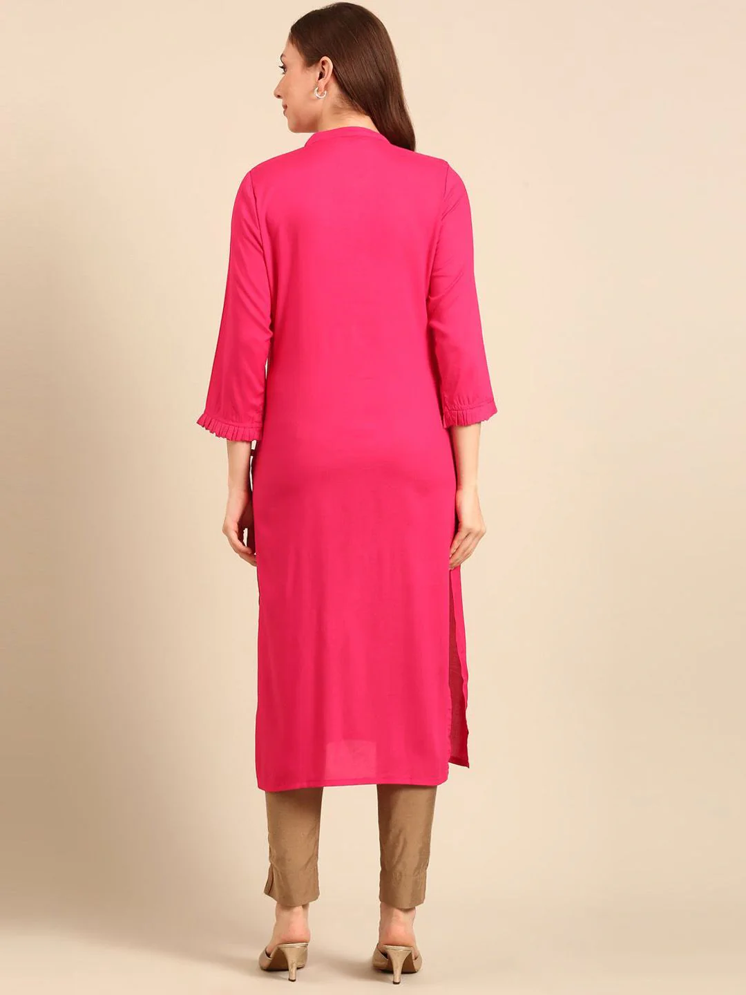 Anouk Fuchsia Floral Embroidered Pure Cotton Straight Kurta - Image 5
