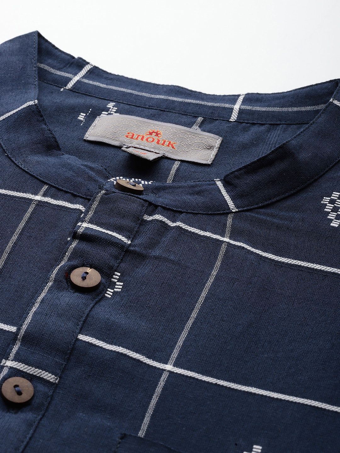 Anouk Geometric Thread Work Indigo Kurta - Image 2