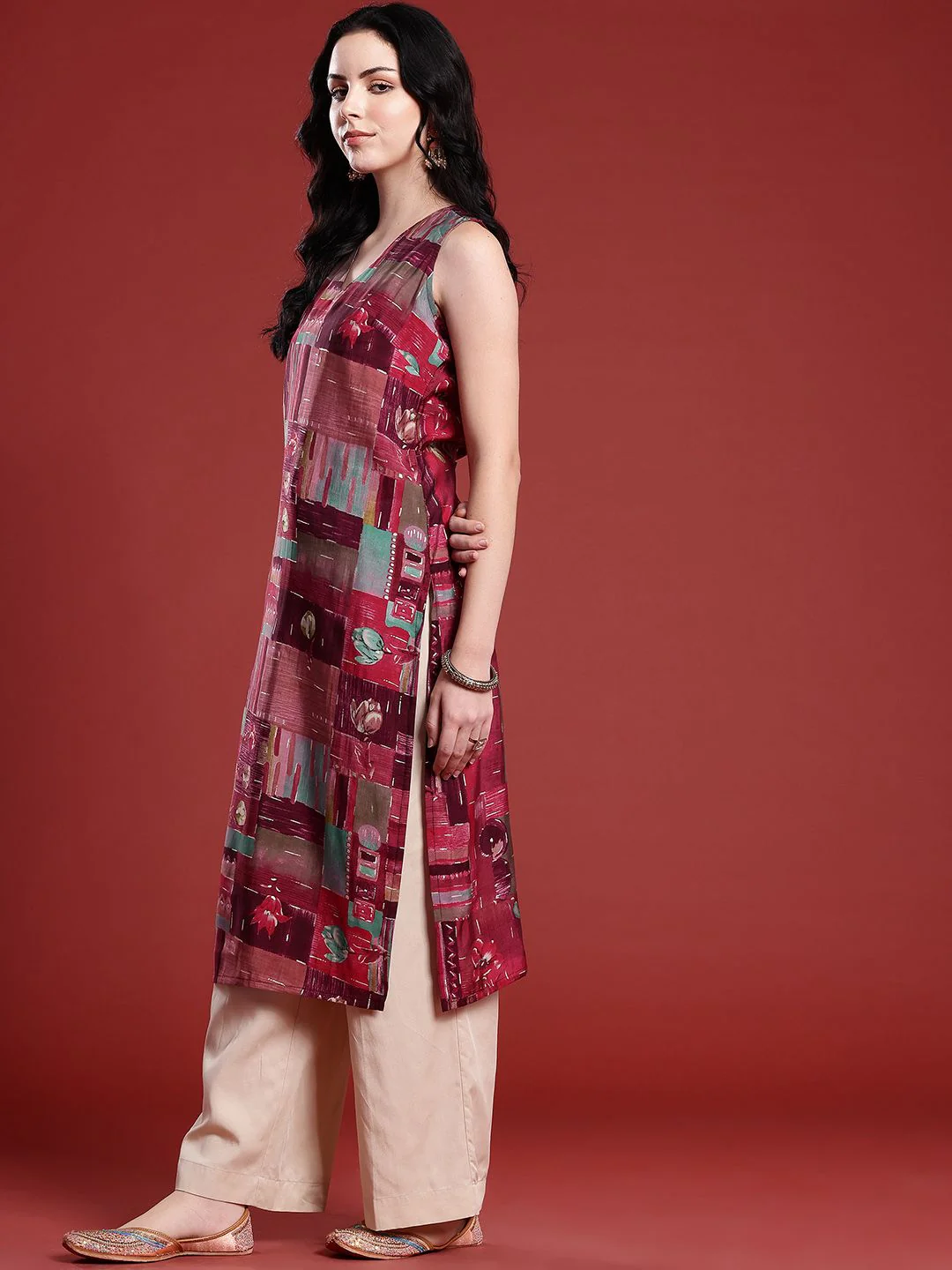 Anouk Printed V-Neck Straight Kurta - Image 3
