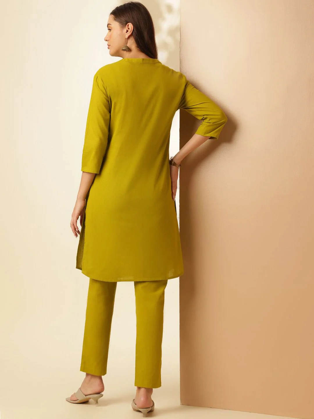 Anouk Pure Cotton Pleated Straight Kurta & Trouser - Image 6