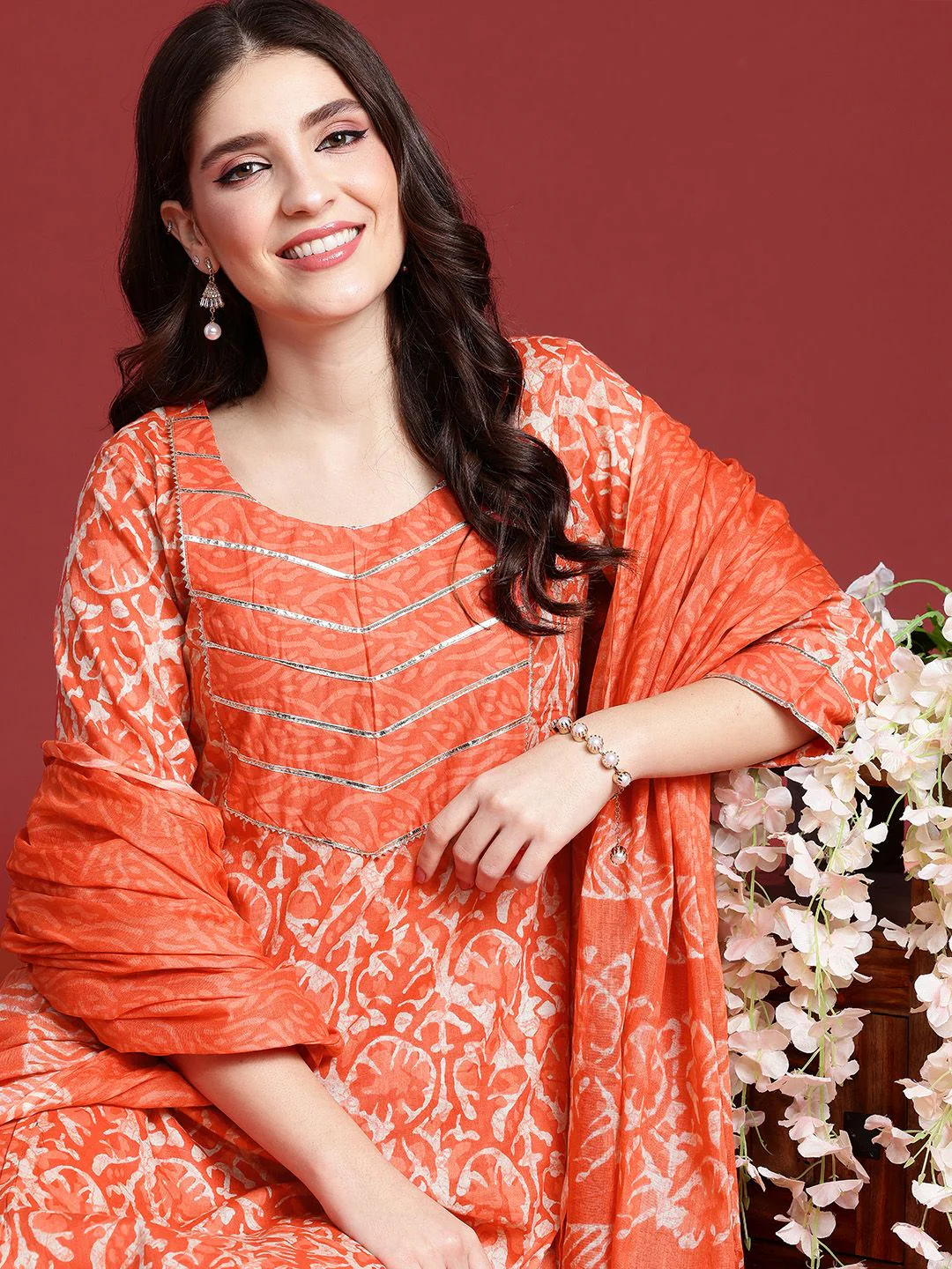 Anouk Women Floral Printed Regular Gotta Patti Pure Cotton Kurta with Trousers & Dupatta