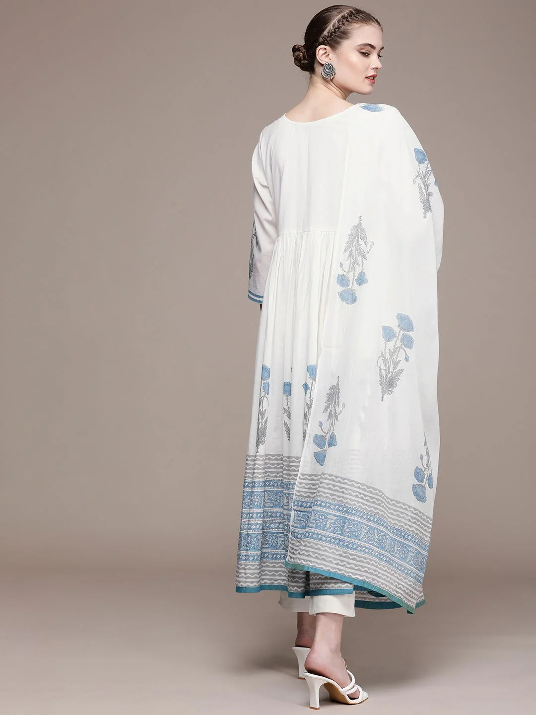 Anouk Women Floral Yoke Design Regular Mirror Work Cotton Kurta with Trousers & Dupatta - Image 6