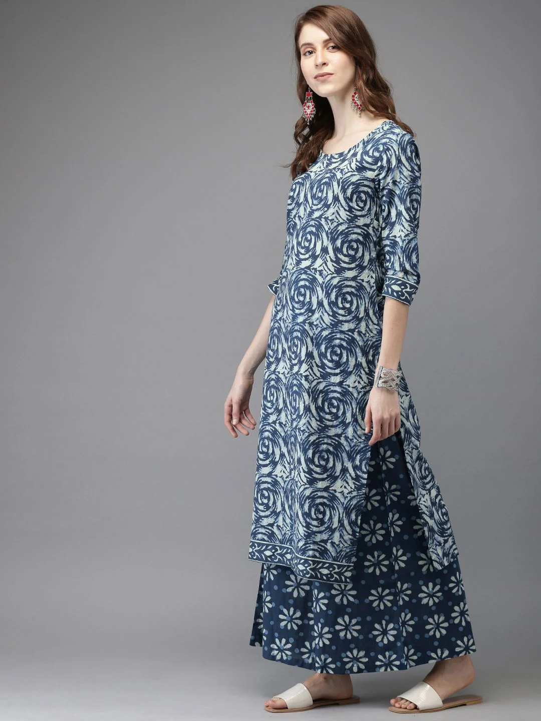 Anouk Women Navy Blue & Off-White Printed Kurta with Palazzos - Image 5