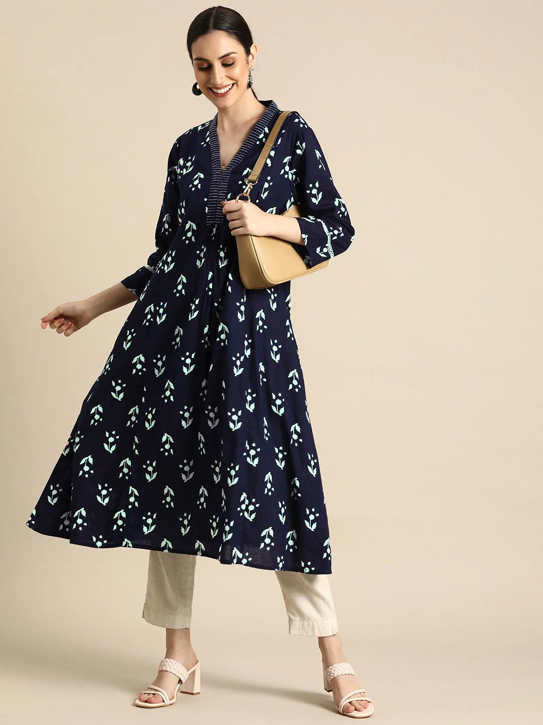 Anouk Women Navy Blue & White Ethnic Motifs Printed Indigo Kurta - Image 4