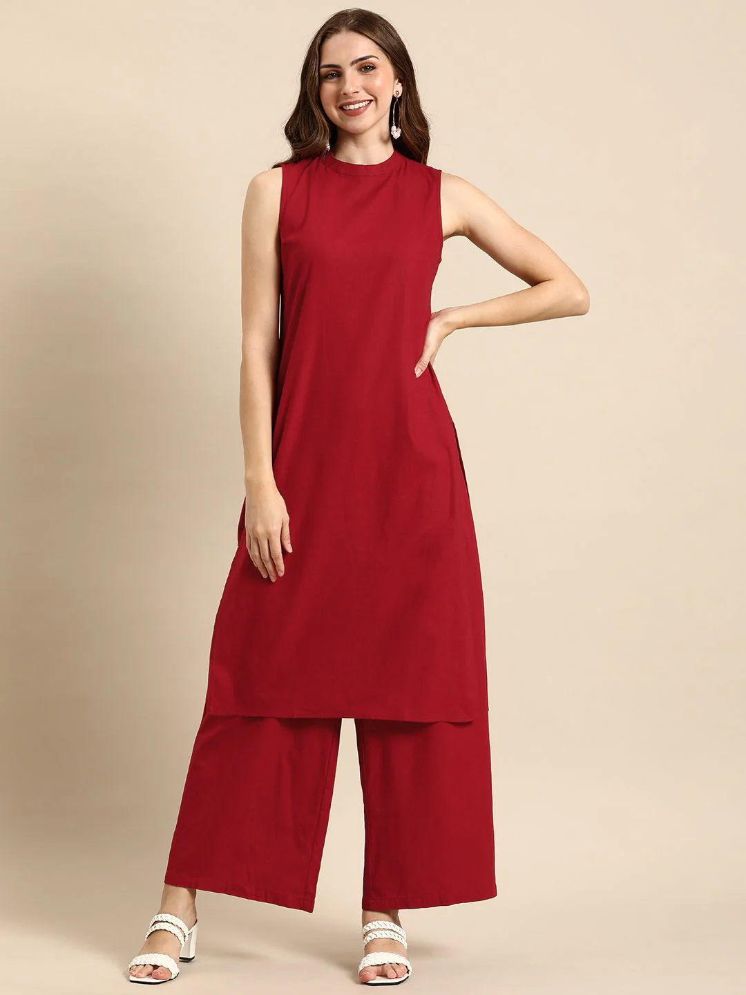 Anouk Women Solid Round Neck Pure Cotton Kurta
