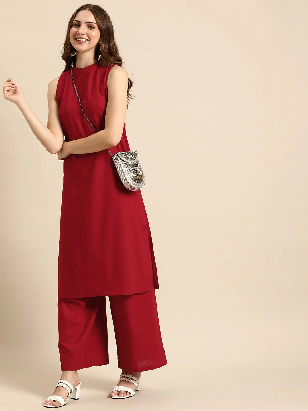 Anouk Women Solid Round Neck Pure Cotton Kurta - Image 6