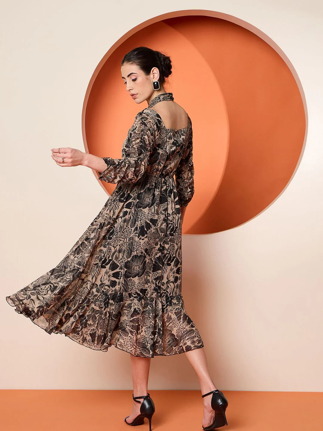 Antheaa Women Embellished Floral Printed Puff Sleeve Fit & Flare Midi Dress - Image 4