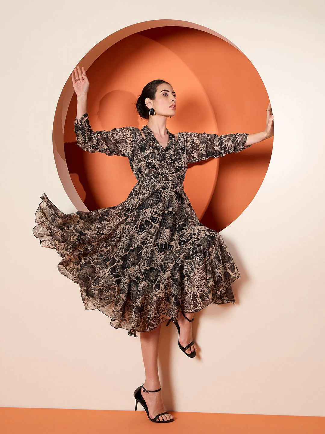 Antheaa Women Embellished Floral Printed Puff Sleeve Fit & Flare Midi Dress - Image 7