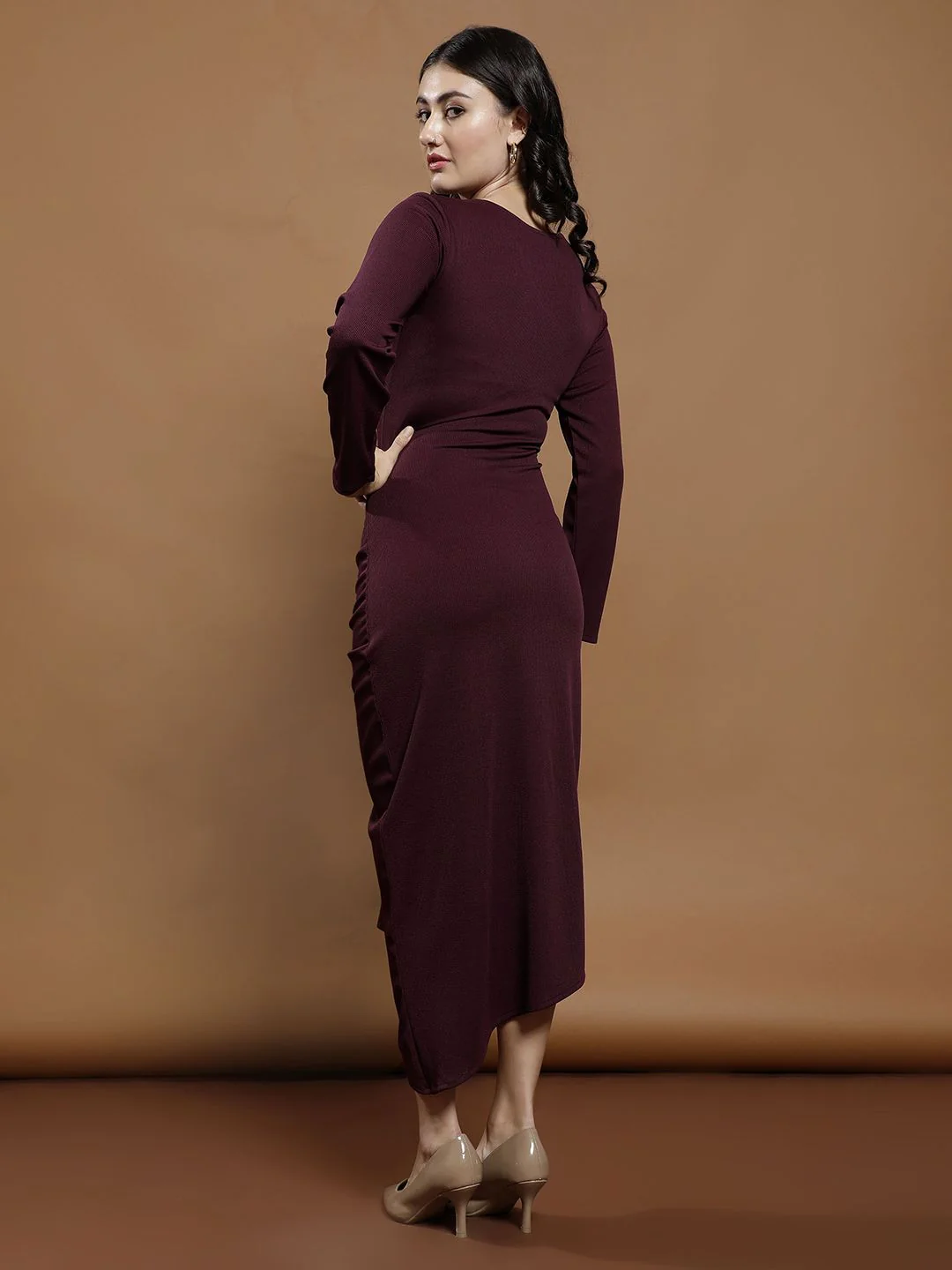 Athena Bodycon Midi Dress - Image 4