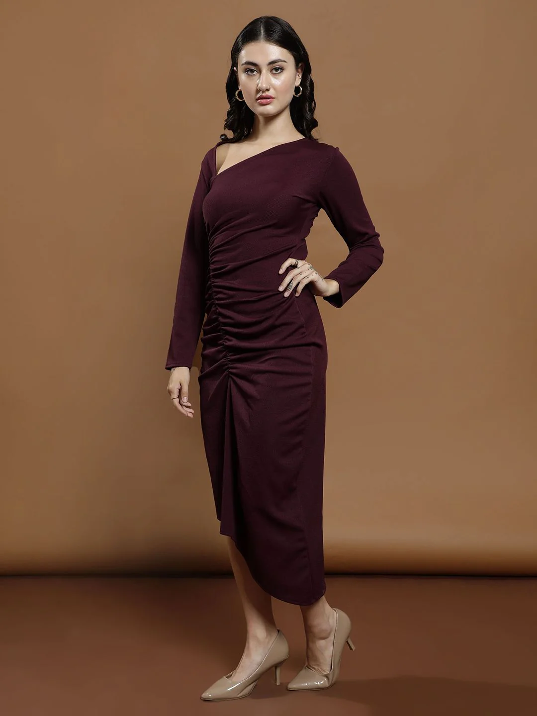 Athena Bodycon Midi Dress - Image 5