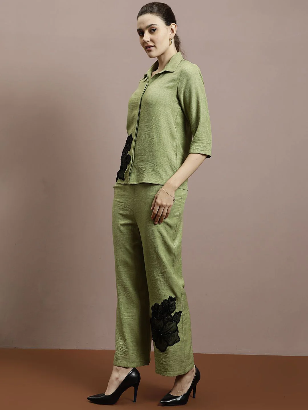 Athena Embellished Linen Shirt With Trousers - Image 5