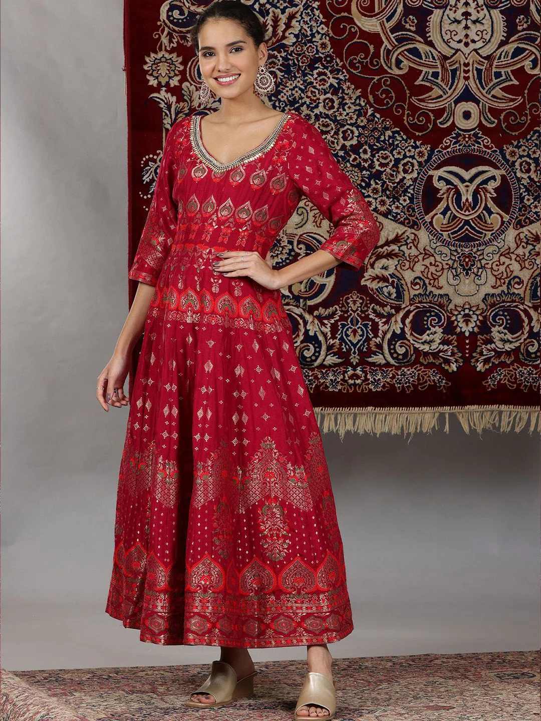 AURELIA  Embroidered Fit & Flare Maxi Dress - Image 4