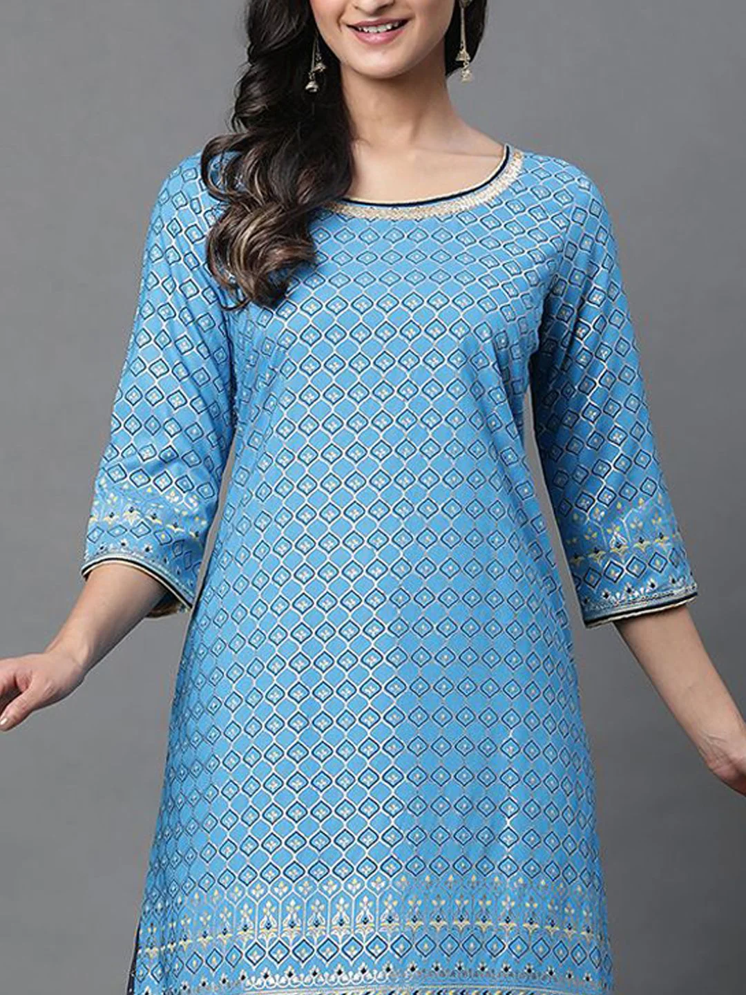 AURELIA Women Embroidered Gotta Patti Kurta - Image 2