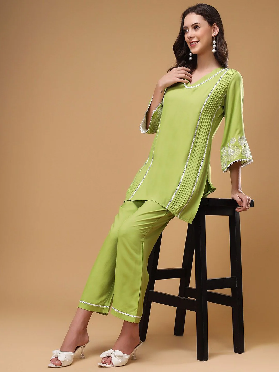 Bani Women  Floral Embroidered V-Neck Lace Top & Flared Trouser - Image 6