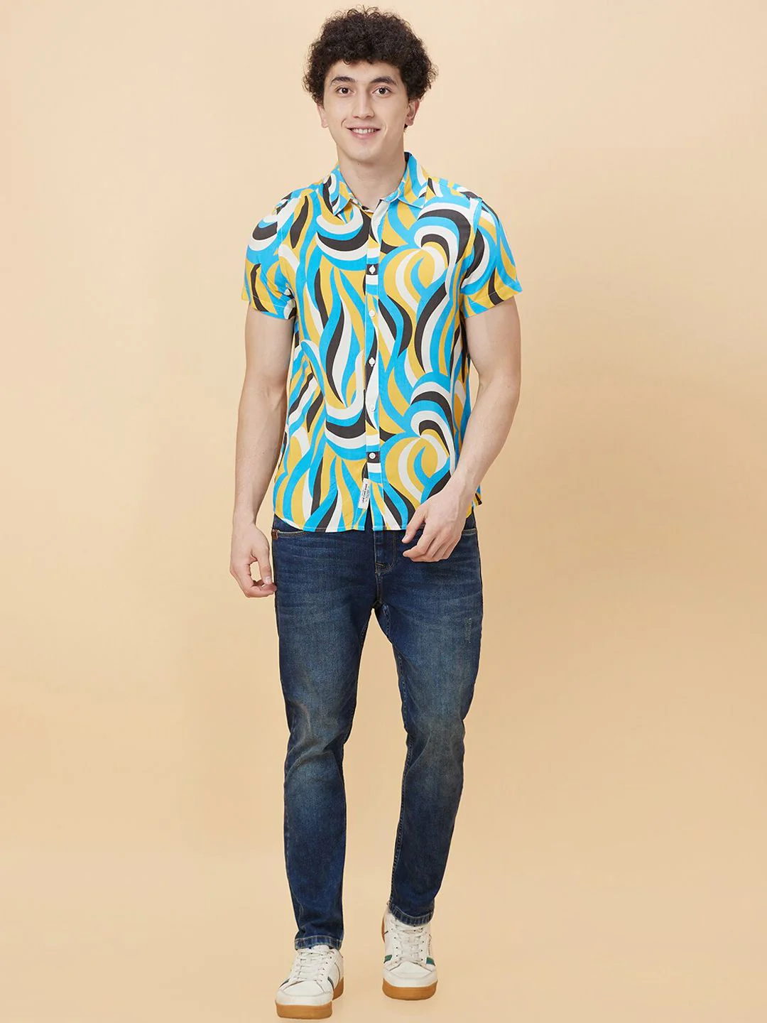 Being Human Men Light Fade Clean Look Stretchable Jeans - Image 5