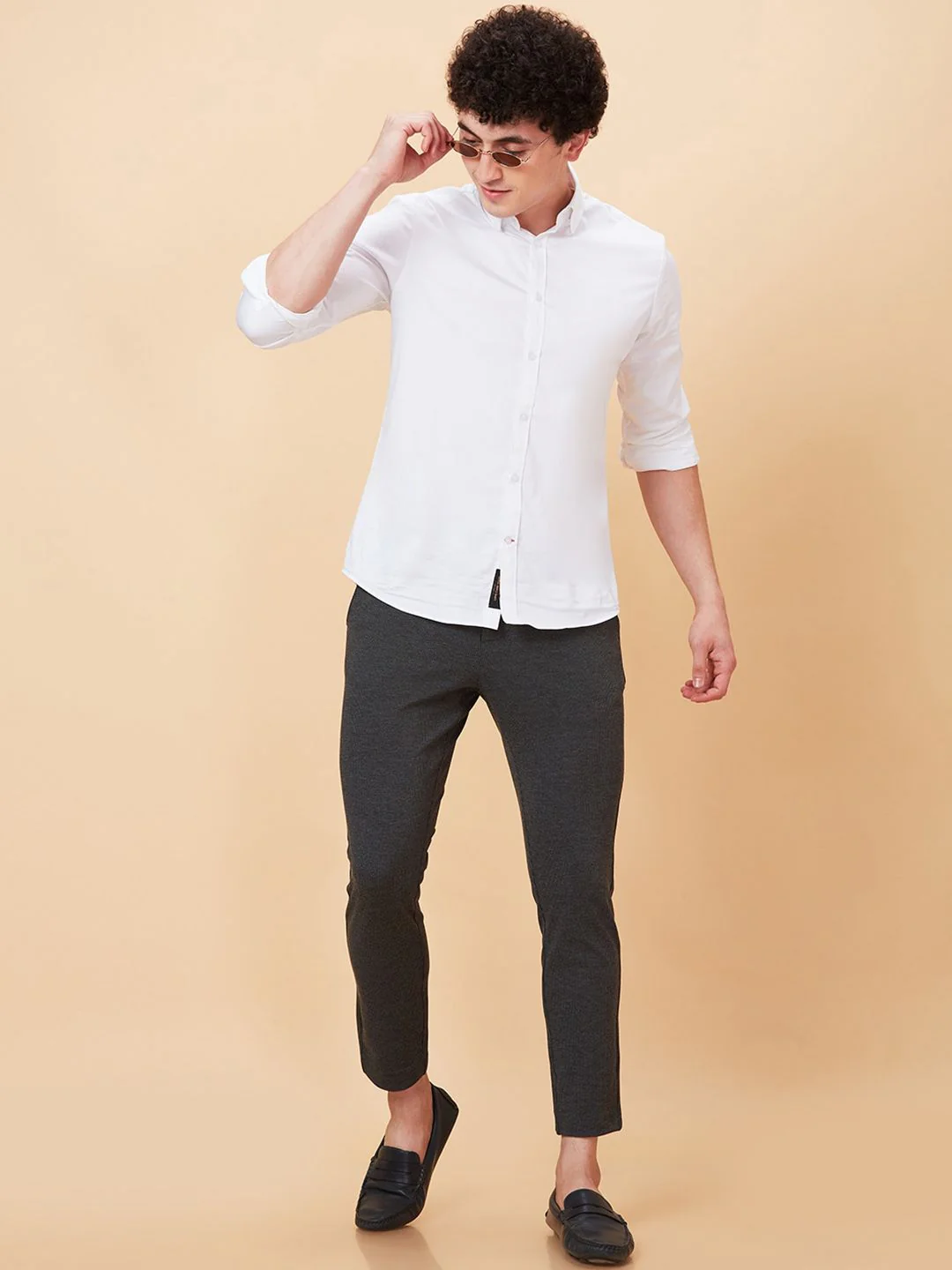 Being Human Men Textured Mid Rise Easy Wash Cotton Chino Trousers - Image 4