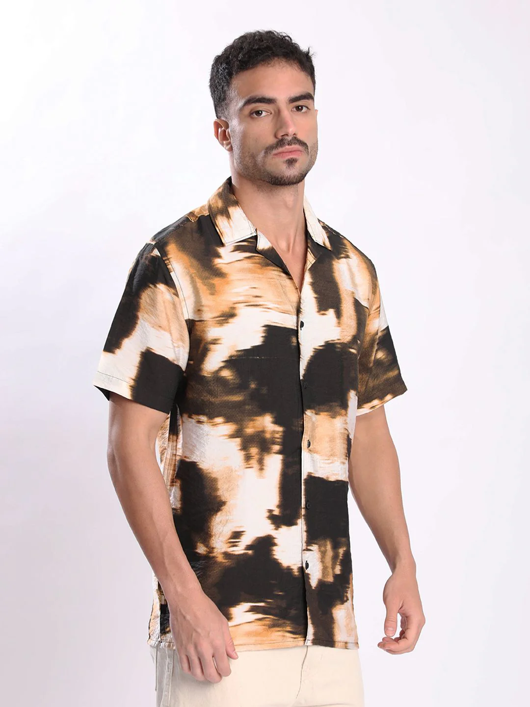 Bene Kleed Men Abstract Printed Cuban Collar Casual Shirt - Image 3