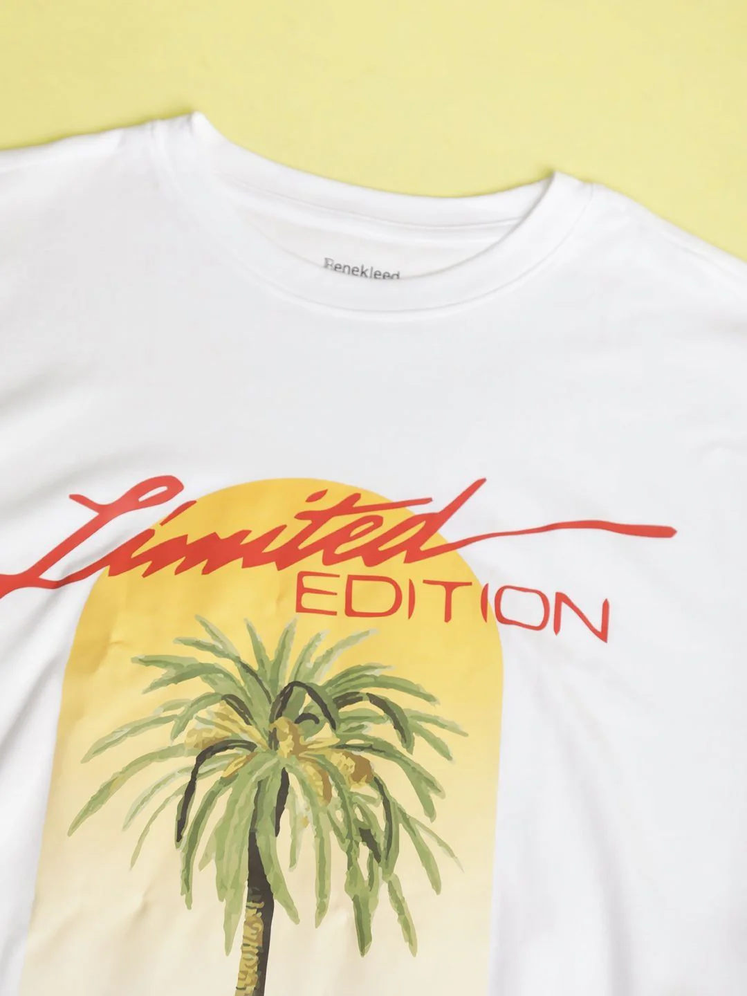 Bene Kleed Men Graphic Printed Round Neck Cotton T-shirt - Image 7