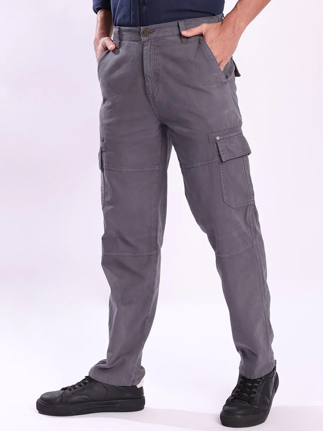 Bene Kleed Men Relaxed Fit Mid-Rise Pure Cotton Cargos Trouser - Image 3