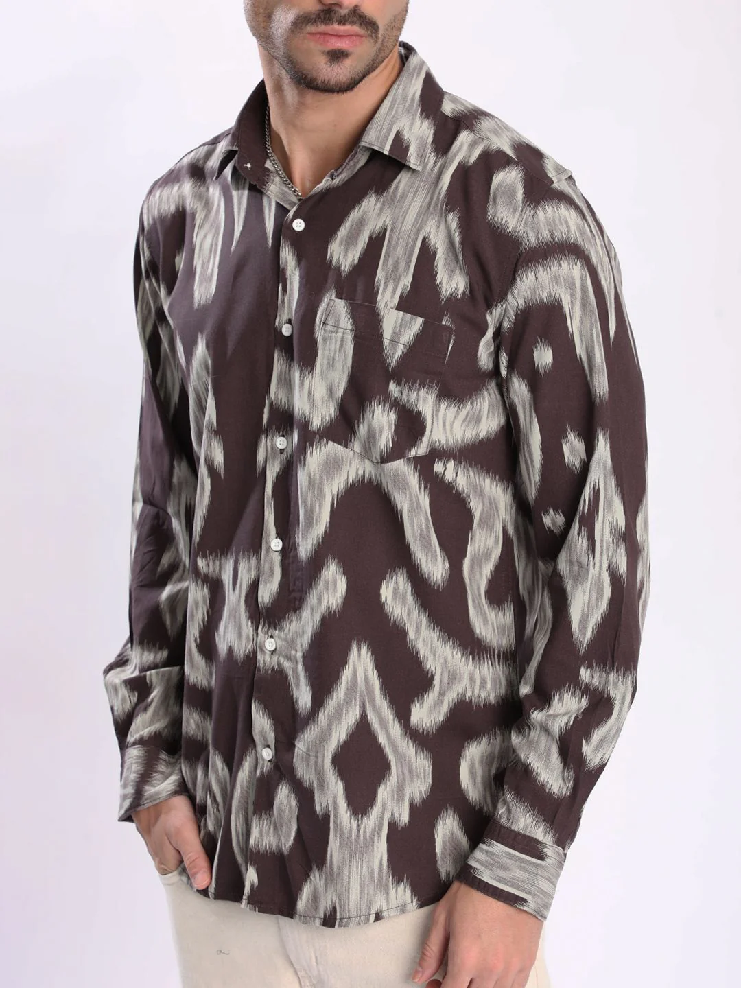Bene Kleed Men Slim Fit Abstract Printed Spread Collar Casual Shirt - Image 2