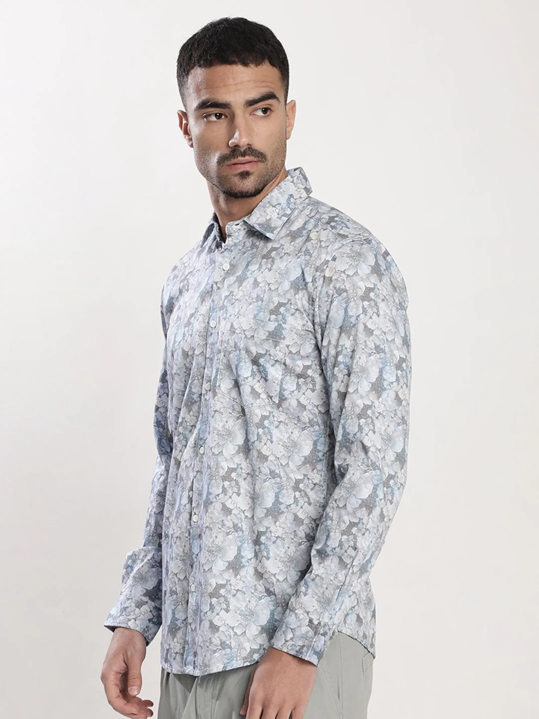 Bene Kleed Men Slim Fit Floral Printed Chest Pocket Casual Shirt - Image 5