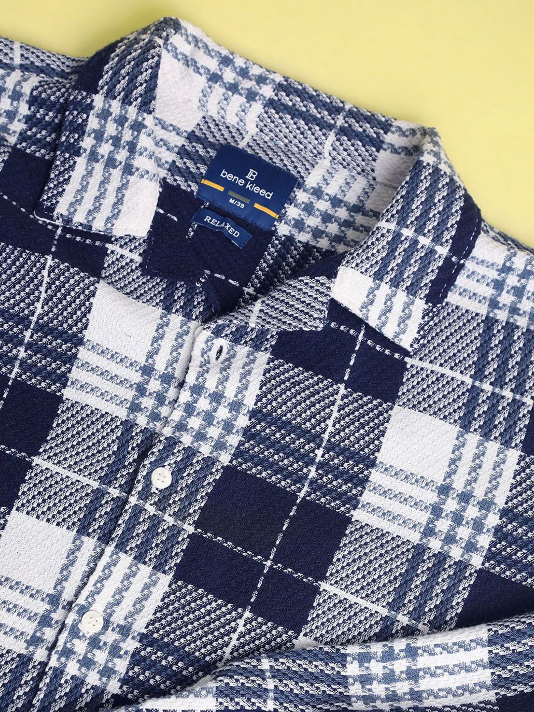 Bene Kleed Men Tartan Checked Relaxed Fit Textured Casual Shirt - Image 7