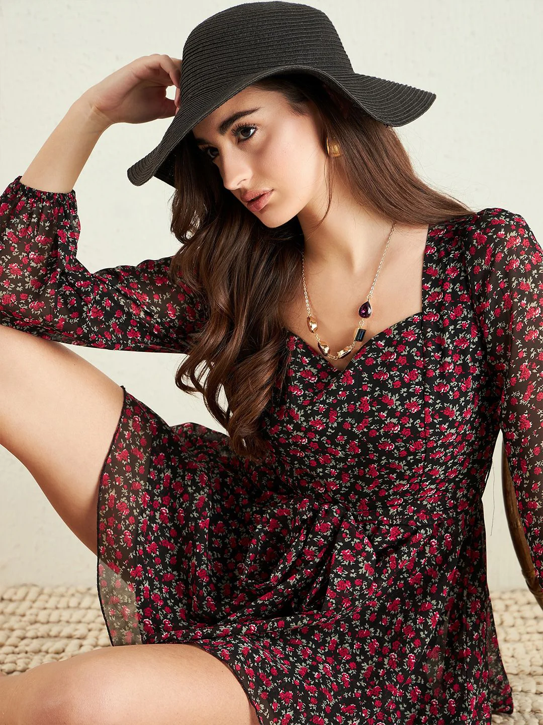Berrylush Black Floral Printed Sweetheart Neck Layered Detailed Playsuit With Belt - Image 6