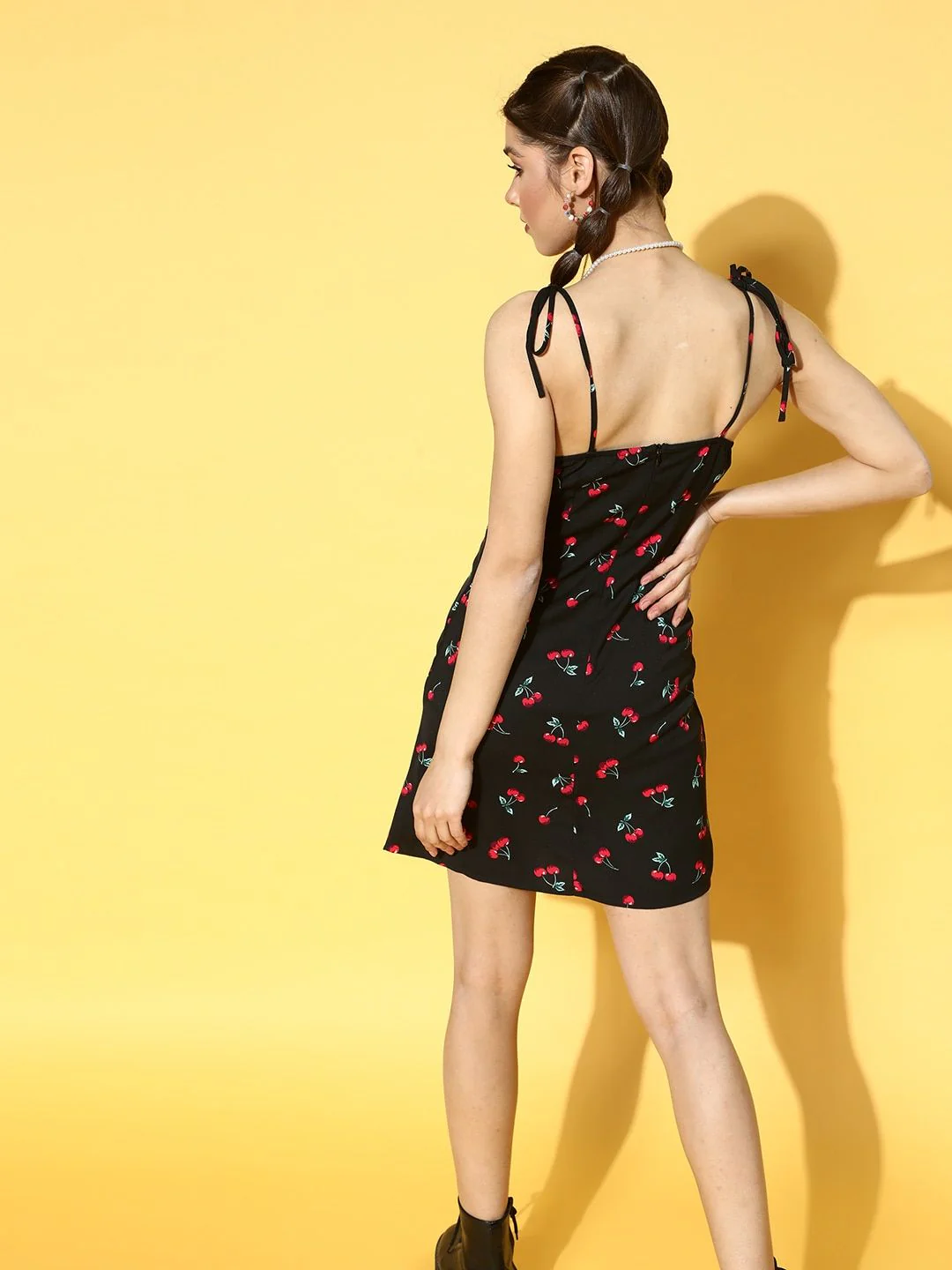 Berrylush Black & Red Tie-Up Neck A-Line Mini Dress - Image 4