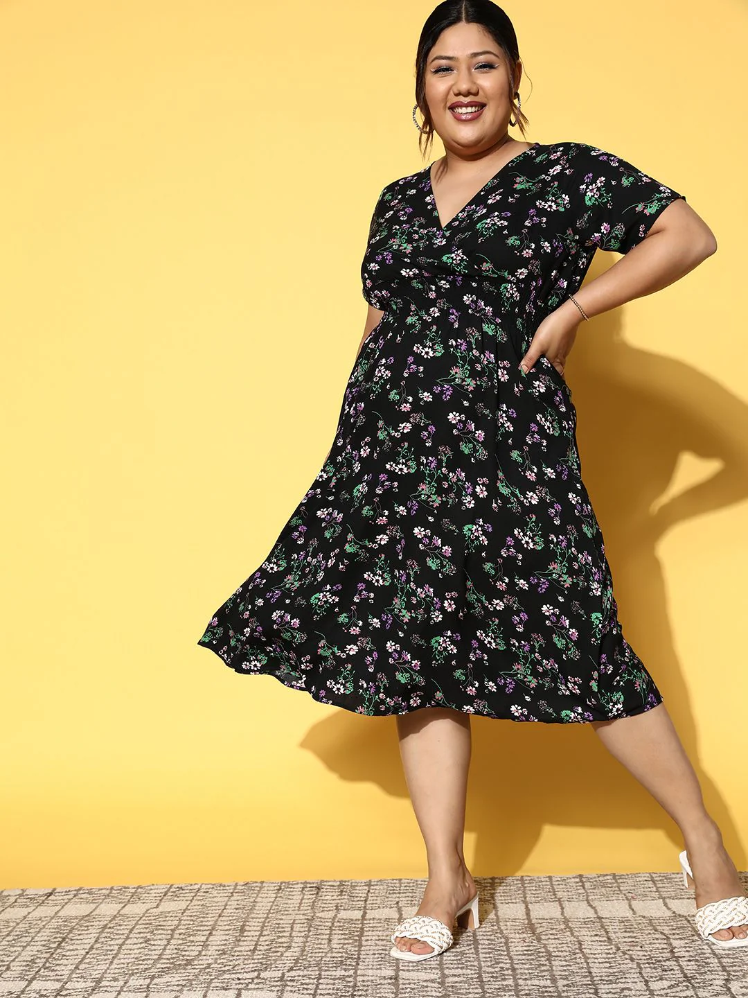 Berrylush Curve Floral Crepe Midi Dress - Image 3