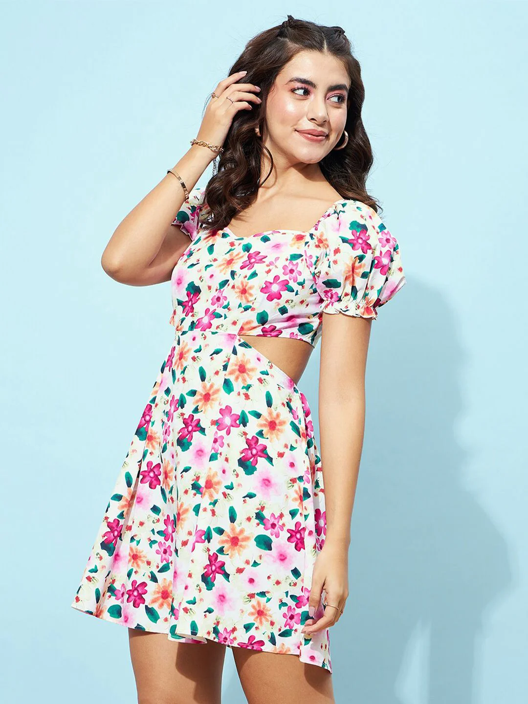 Berrylush Floral Printed Puff Sleeve Cut-Out Detail Fit & Flare Dress - Image 6
