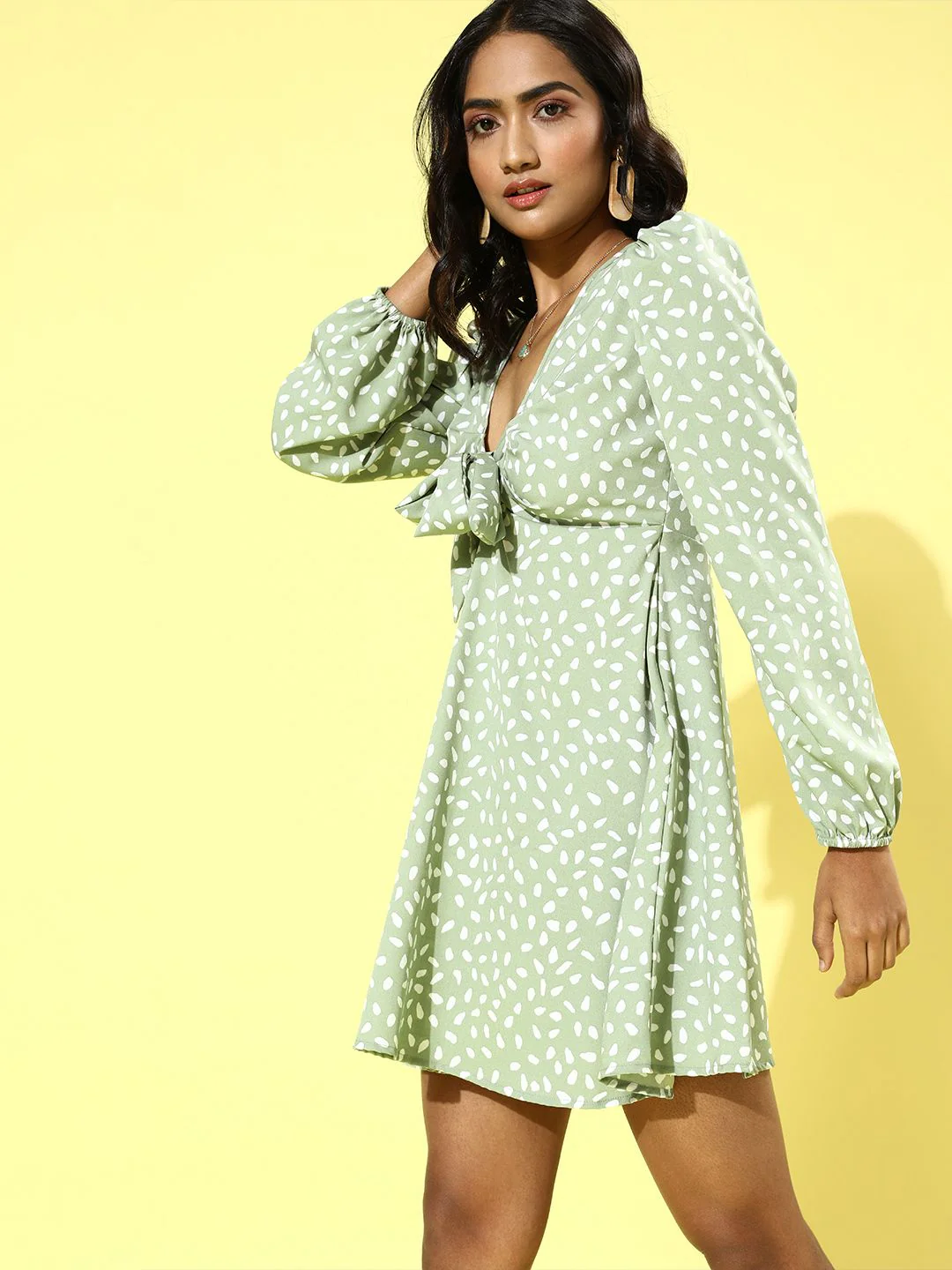 Berrylush Green Crepe A-Line Dress - Image 3
