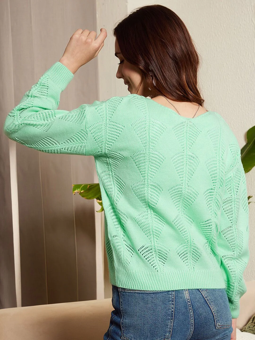 Berrylush V-Neck Cable Knit Pullover - Image 5