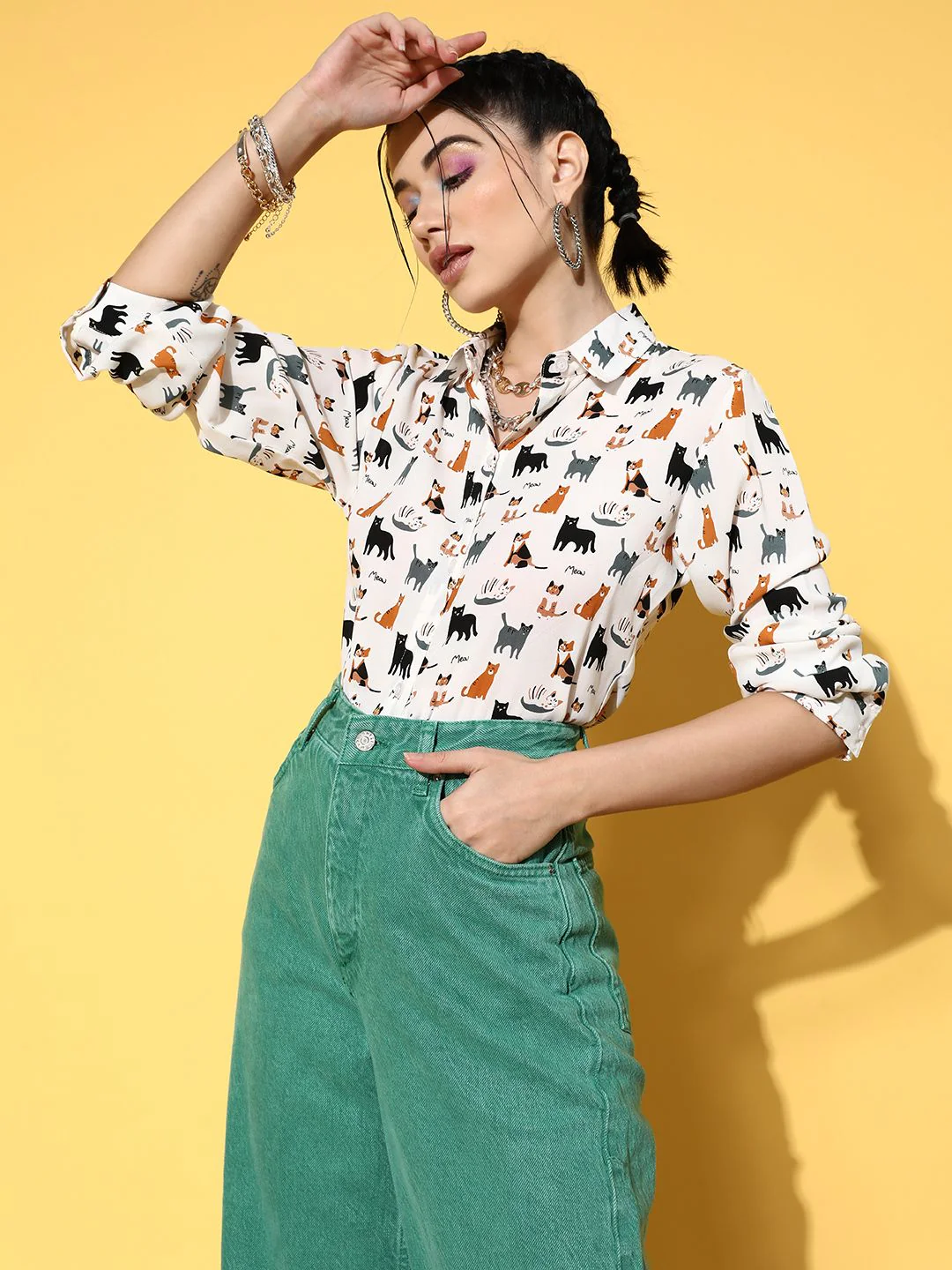Berrylush Women Beautiful White Animal Printed Resort Wear Shirt - Image 2