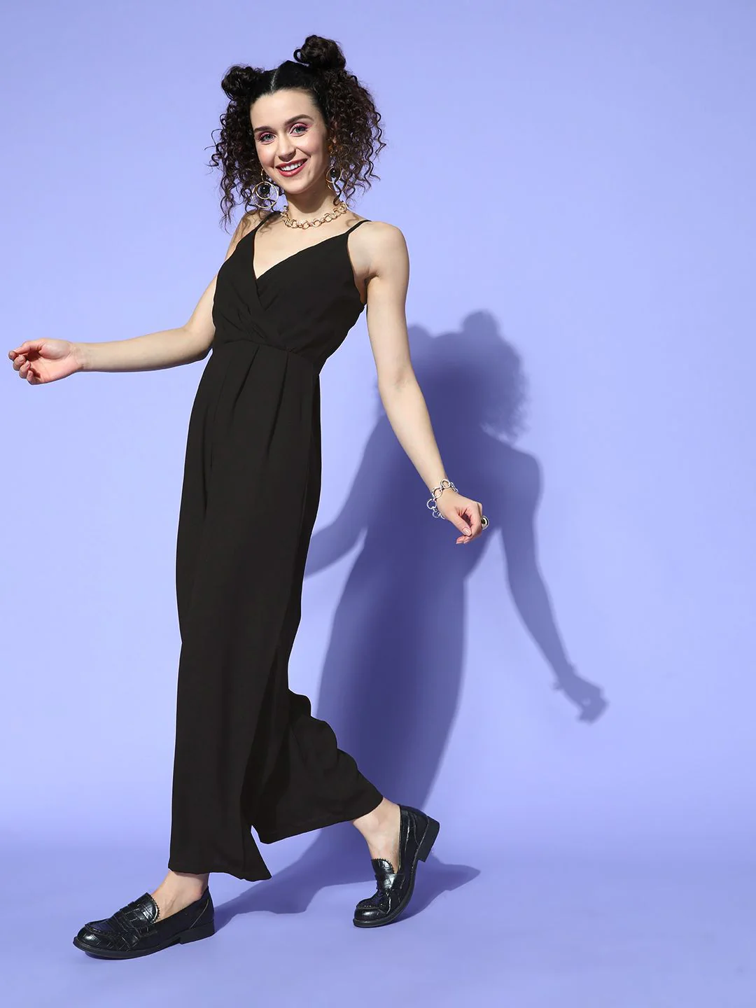 Berrylush Women Classy Black Solid Spaghetti Straps Jumpsuit - Image 4