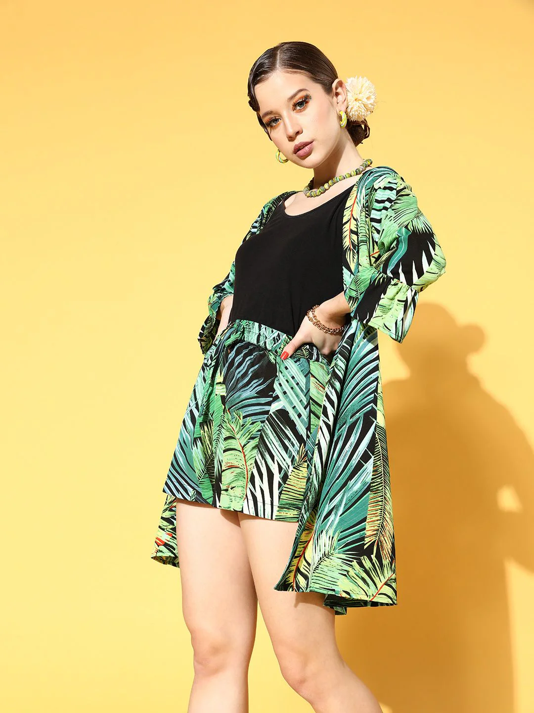 Berrylush Women Gorgeous Green Printed Nuovo Sleeves Shrug - Image 5