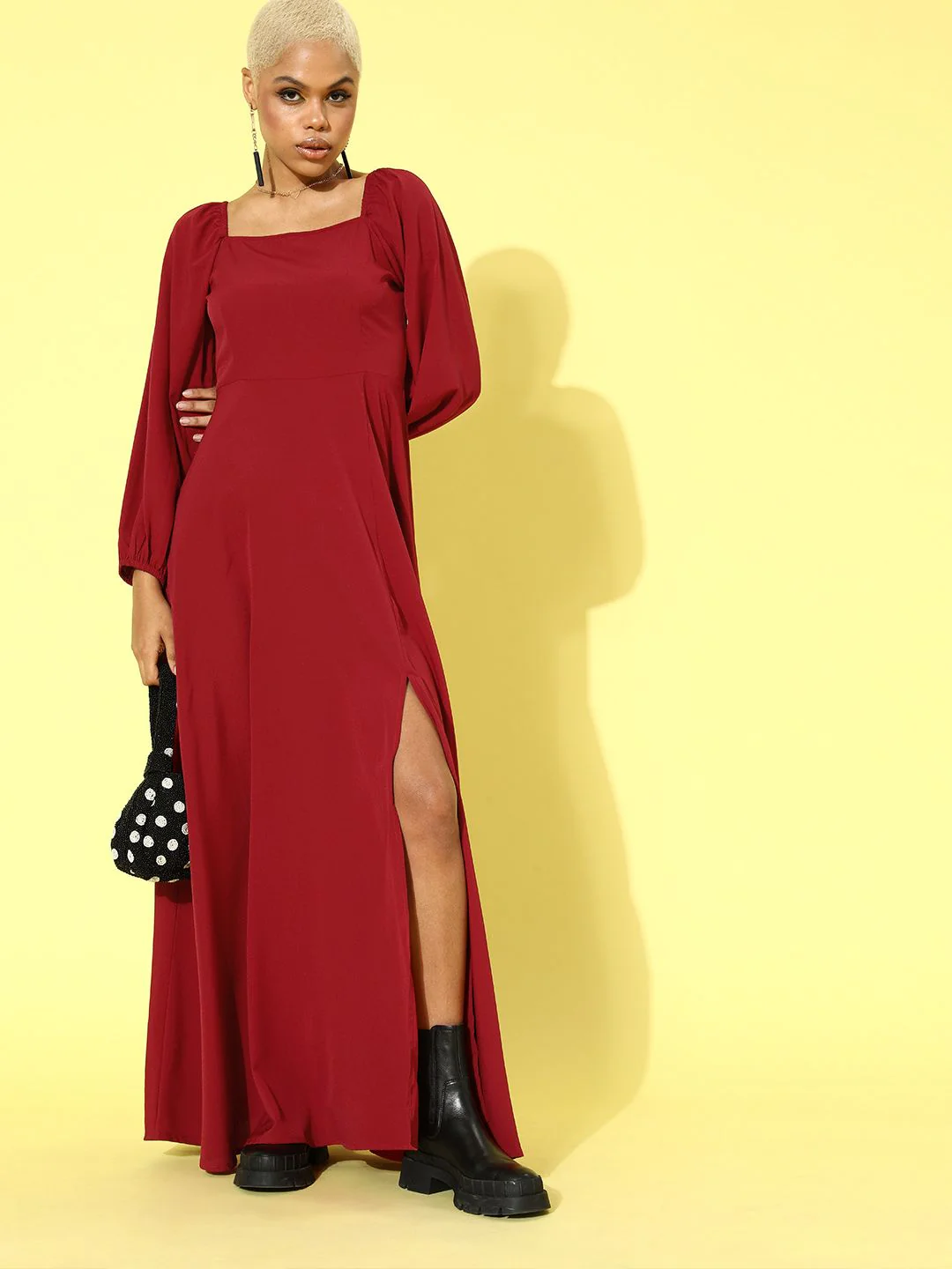 Berrylush Women Gorgeous Red Solid Puff Sleeves Dress - Image 2