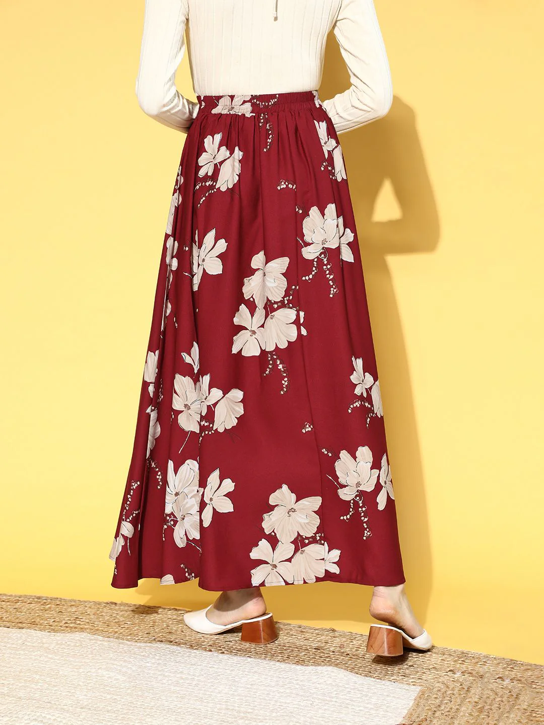 Berrylush Women Maroon Floral Printed Maxi Skirt - Image 3